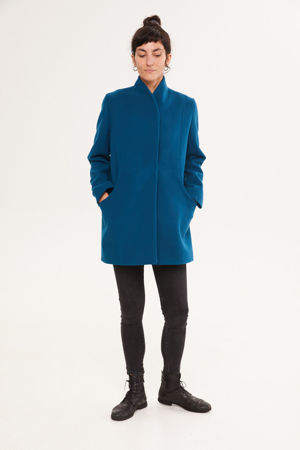 Picture of "curves" coat in vivid blue
