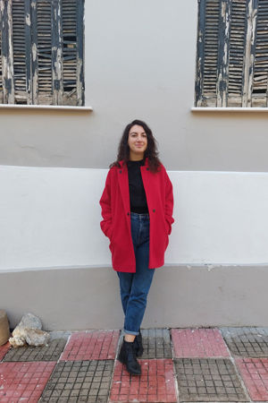 Picture of the "cocoon" coat in red