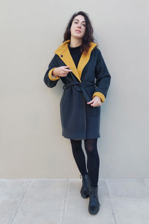 Picture of the "kimono" coat in grey - yellow