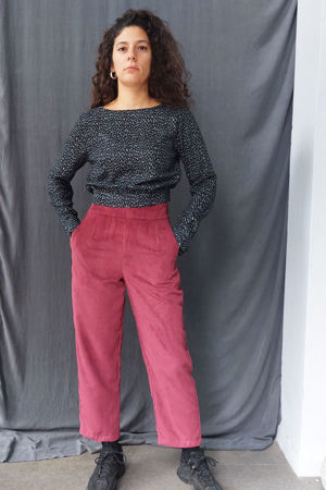 Picture of high waist  tapered pants in cerise