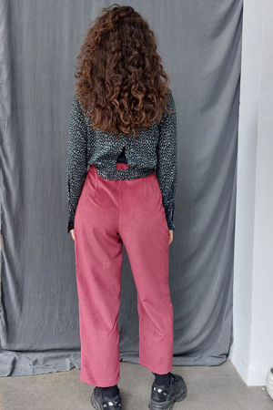 Picture of high waist  tapered pants in cerise