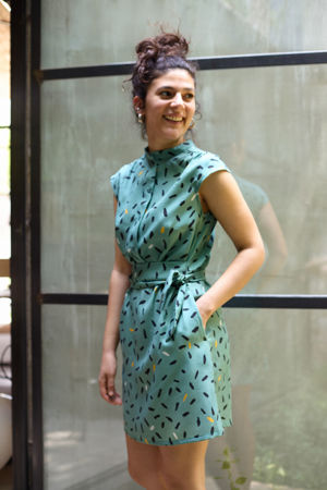 Picture of "mao" shirt dress in strokes