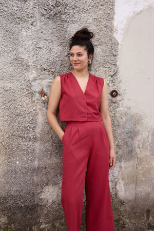 Picture of vest jumpsuit in pink terracotta