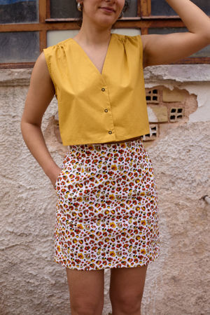 Picture of "vest" mini dress in yellow animal