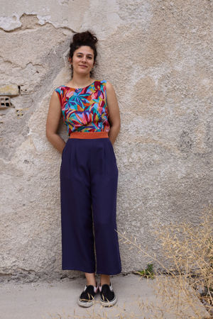 Picture of Low back jumpsuit in floral blue