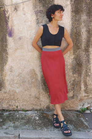 Picture of midi slim dress black- pink terracotta