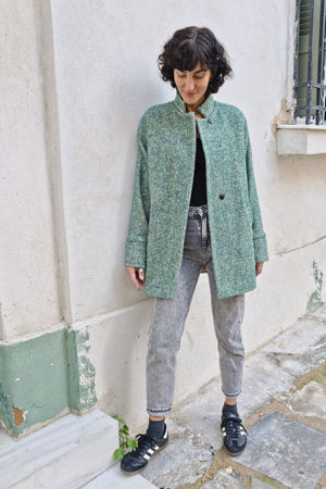 Picture of the "cocoon" coat in green herringbone