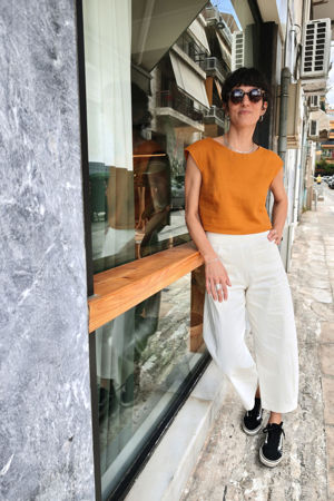 Picture of barrel pants in off white