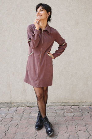 Picture of lab dress contrast burgundy
